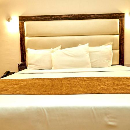 Mayfair Hotel Maitama Abuja Esterno foto