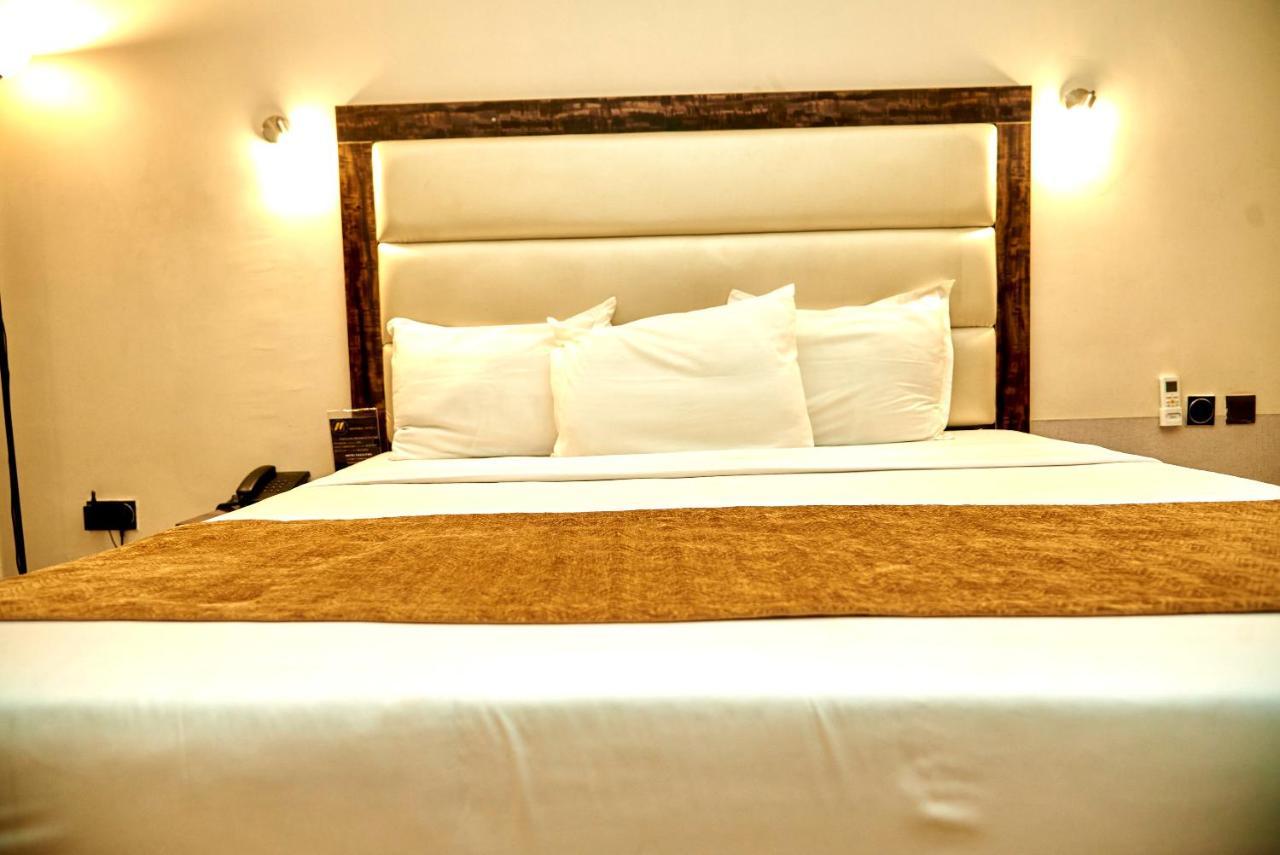 Mayfair Hotel Maitama Abuja Esterno foto