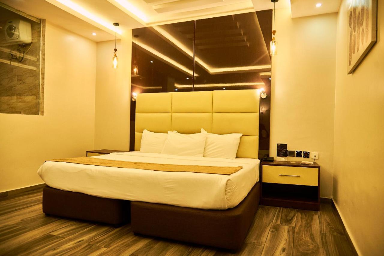 Mayfair Hotel Maitama Abuja Esterno foto