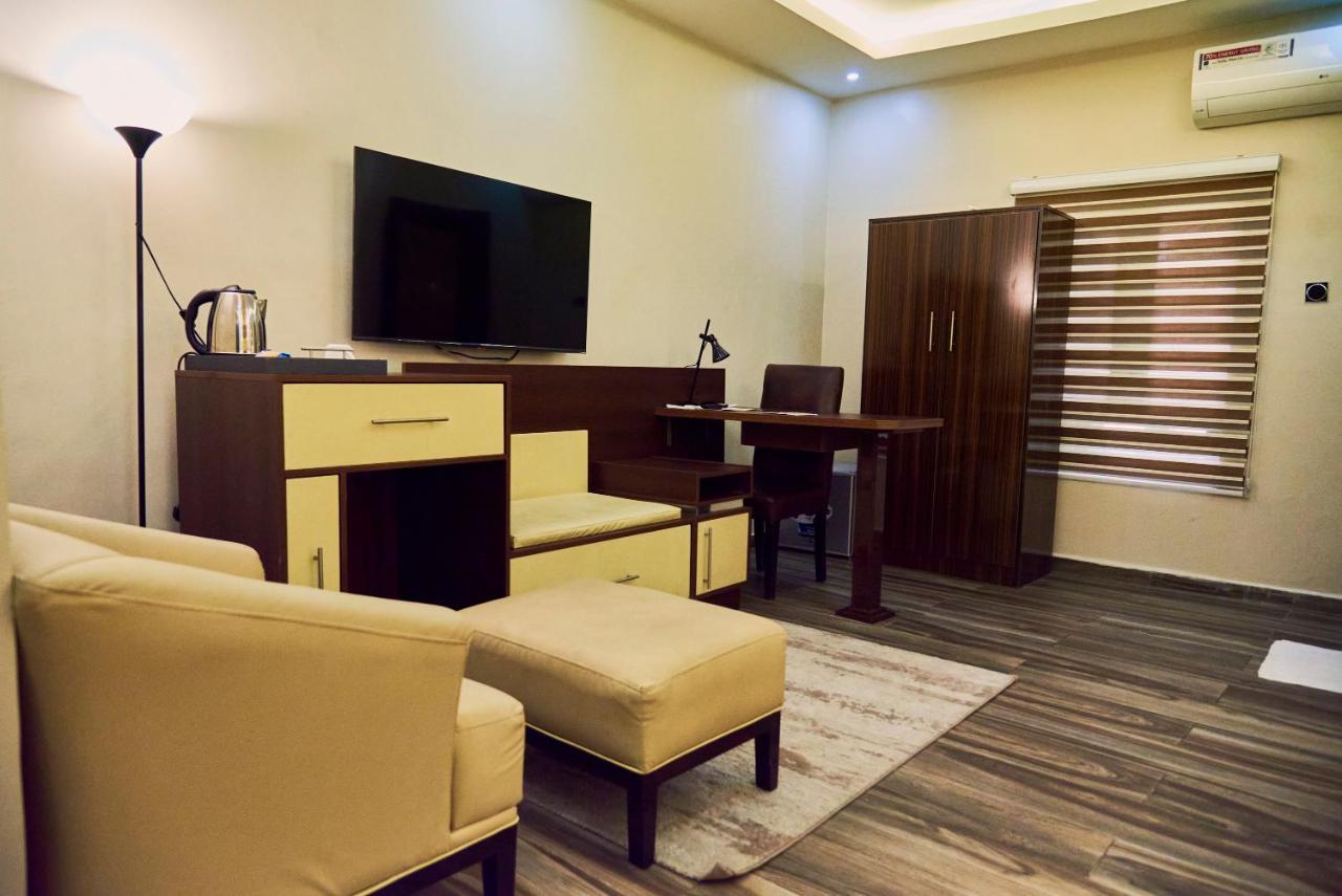 Mayfair Hotel Maitama Abuja Esterno foto