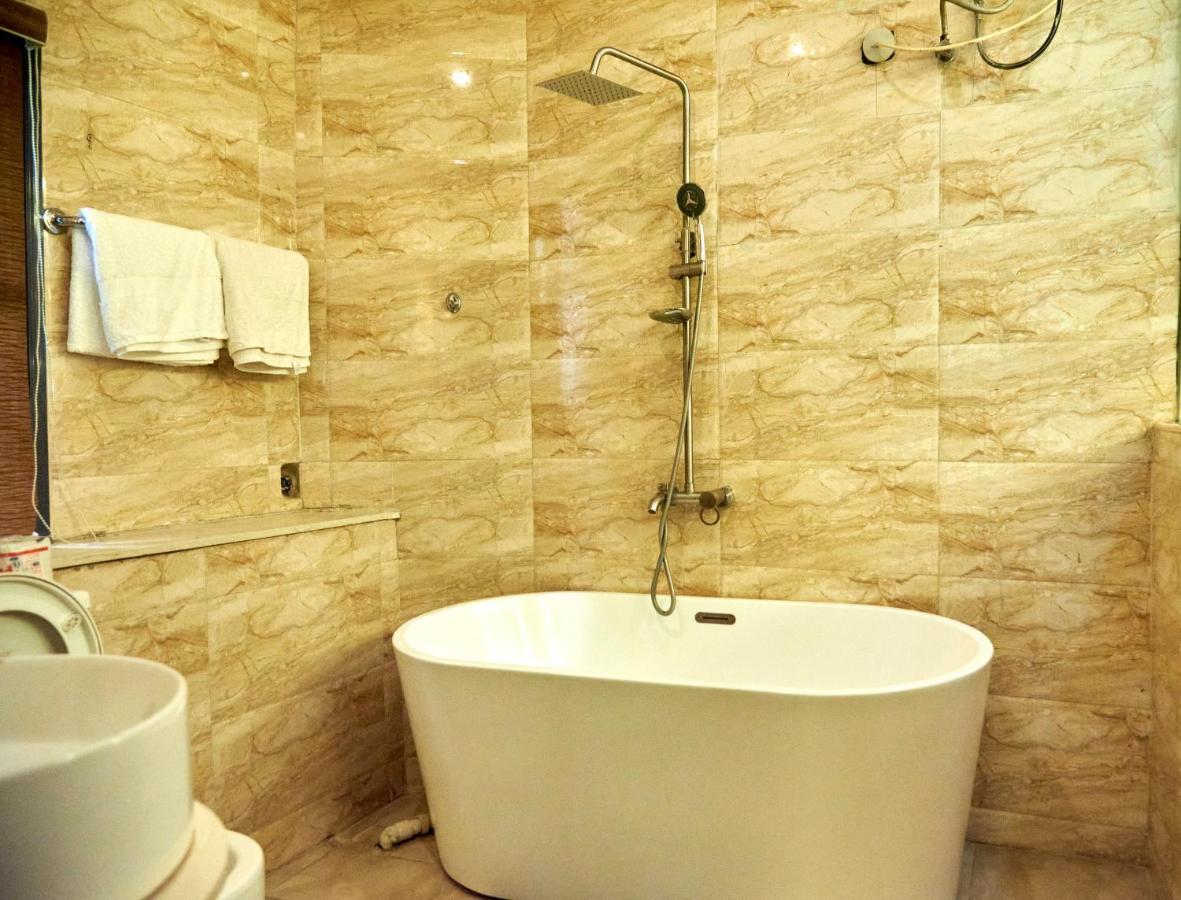Mayfair Hotel Maitama Abuja Esterno foto