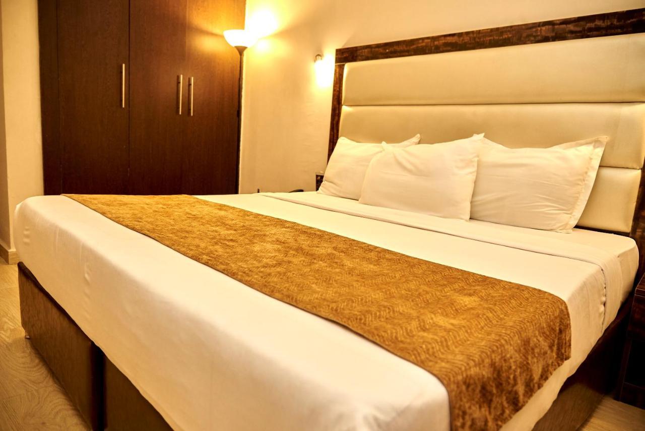 Mayfair Hotel Maitama Abuja Esterno foto