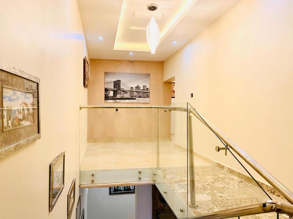 Mayfair Hotel Maitama Abuja Esterno foto